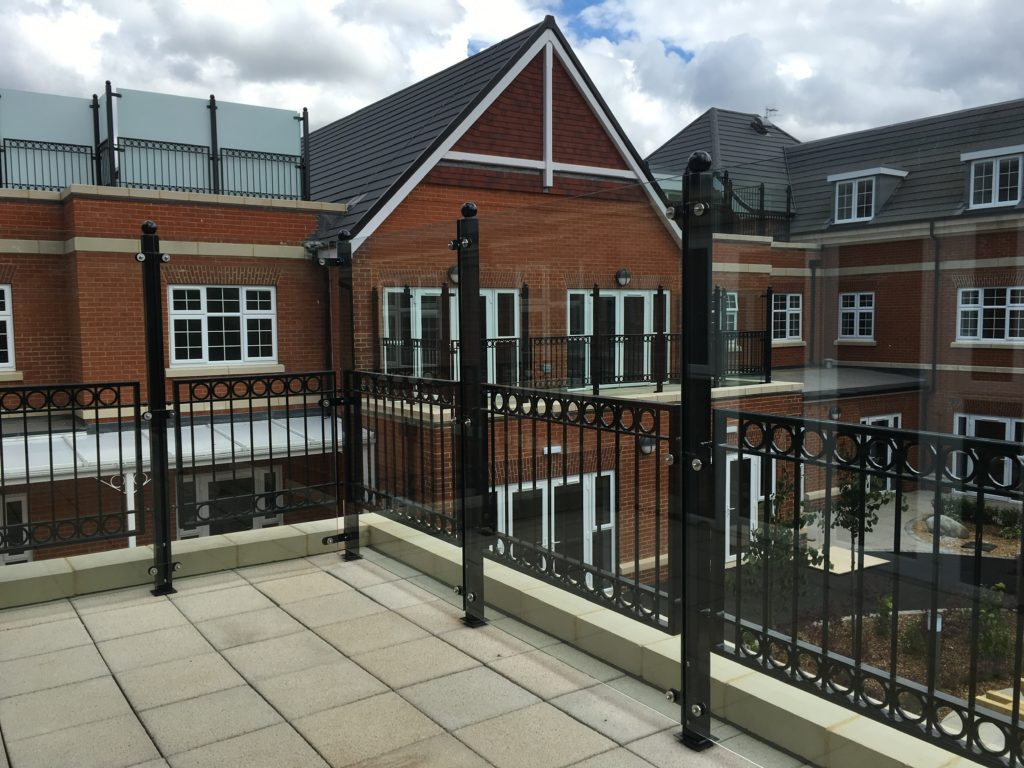 traditional-metal-balconies